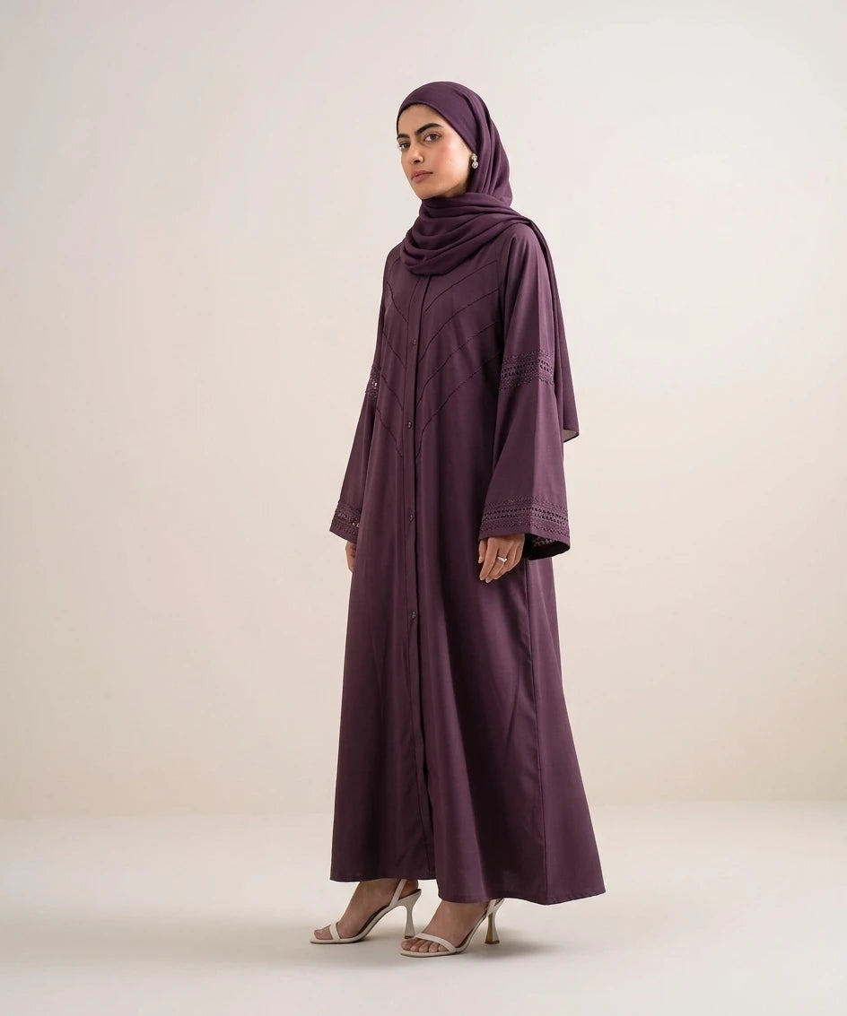 Tarkashi open front abaya.