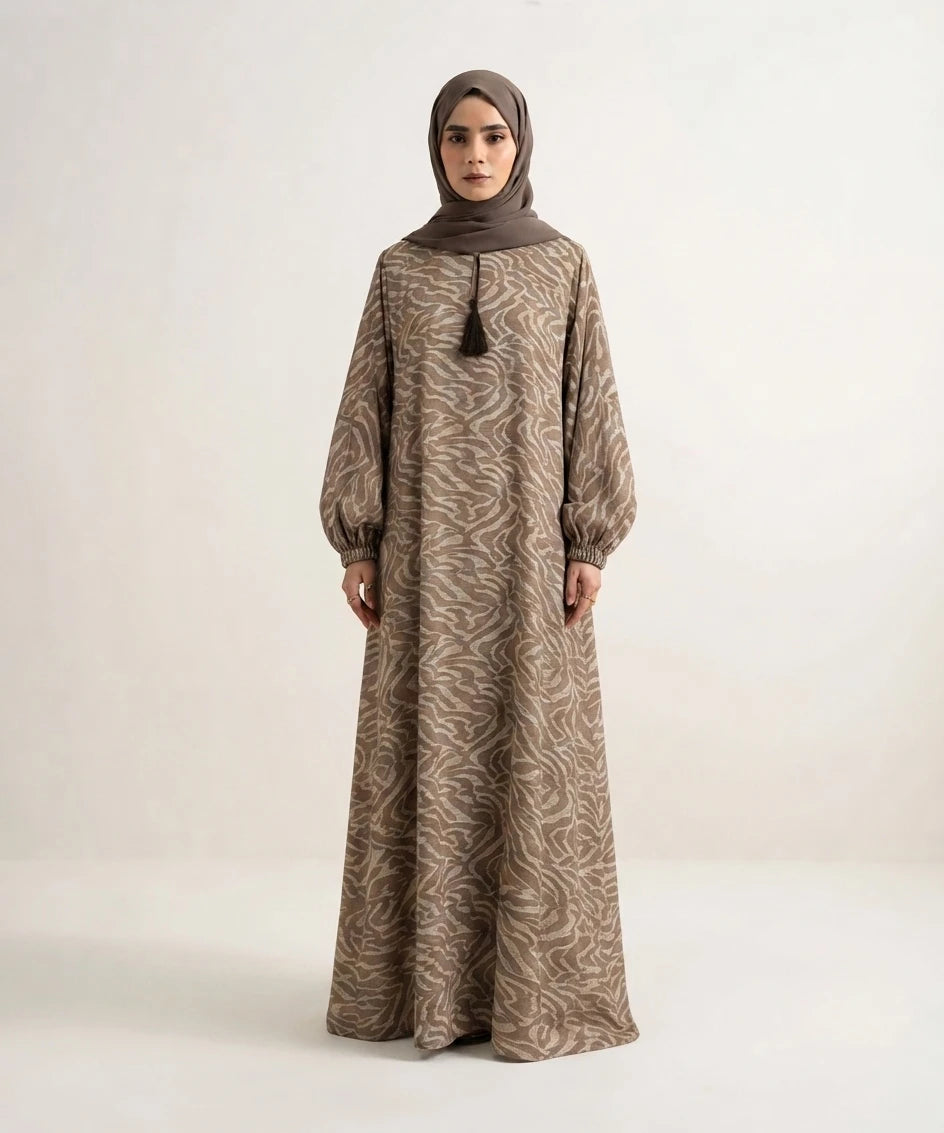 Swirl printed abaya