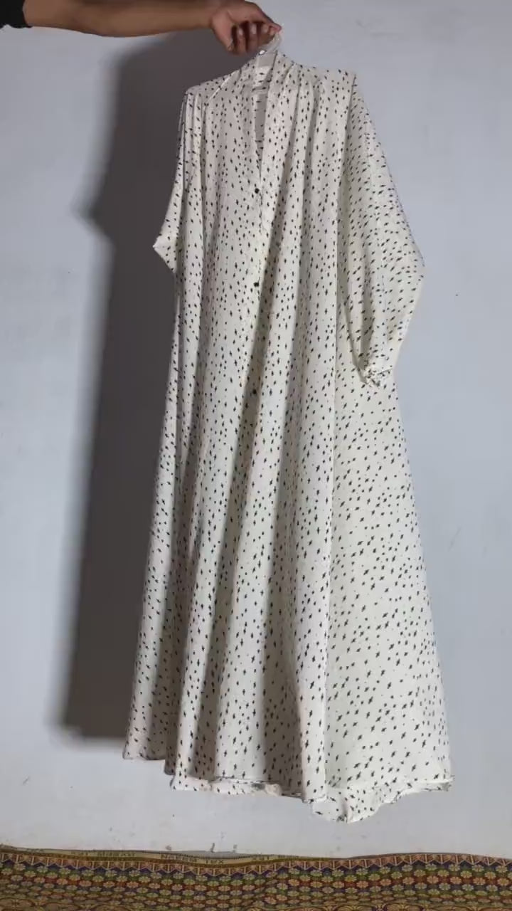 Polka printed abaya .